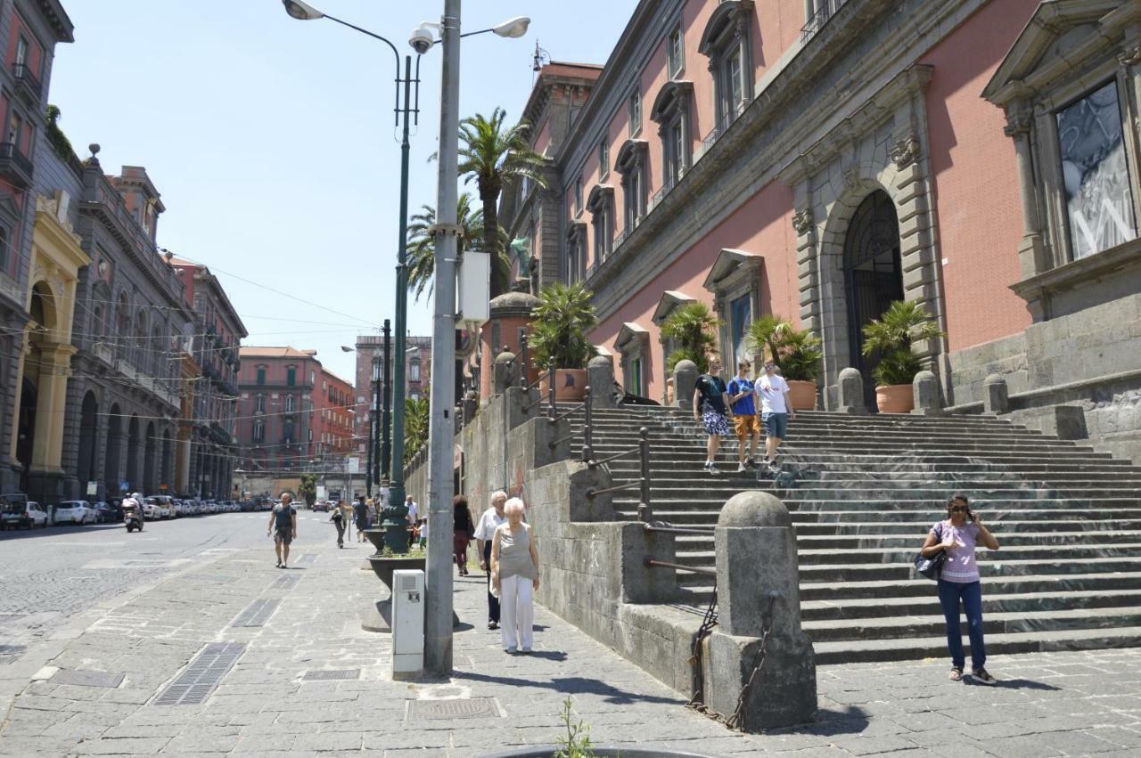 Апартаменты Civico 5 Appartament Napoli Centro Экстерьер фото